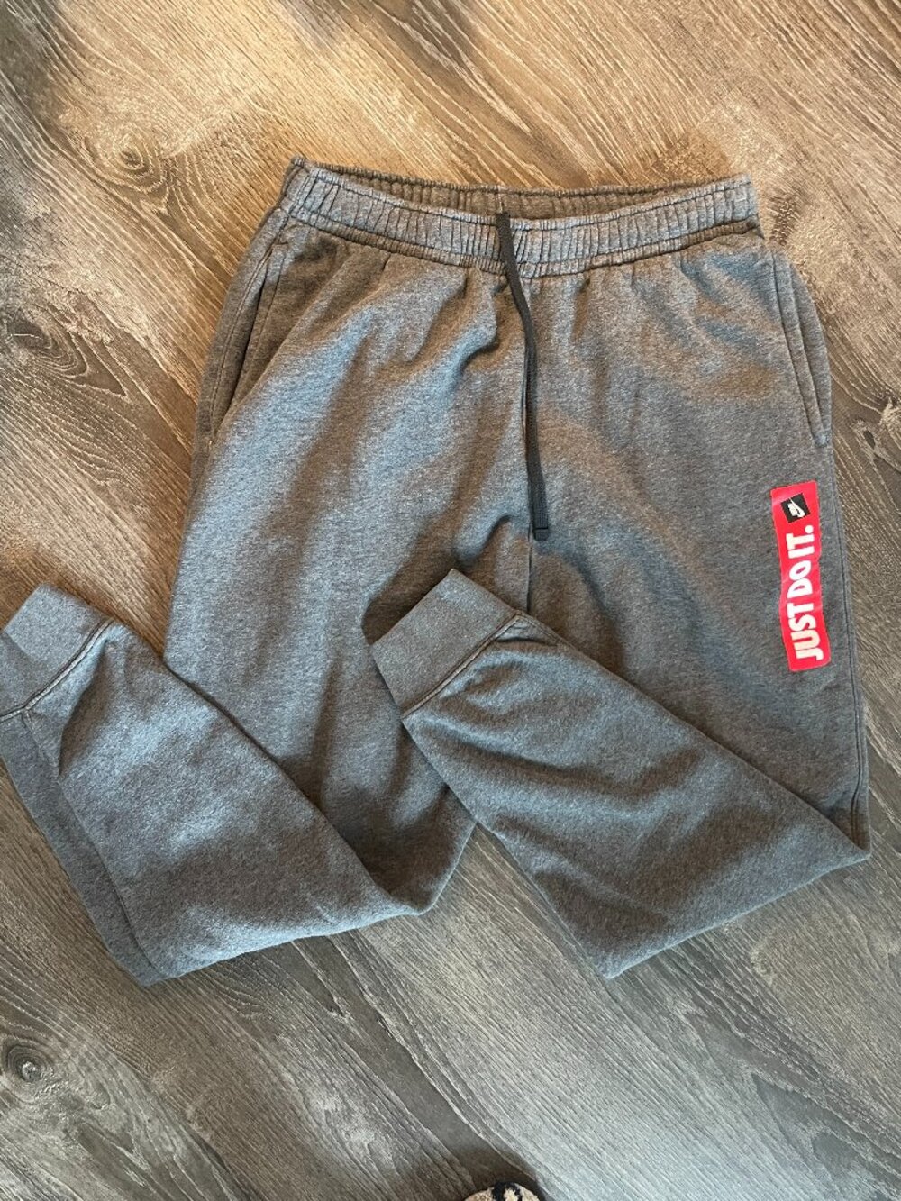 Nike Joggers Gray Just Do It Sweatpants Size M Athletic Fleece Pants - Picture 2 of 5